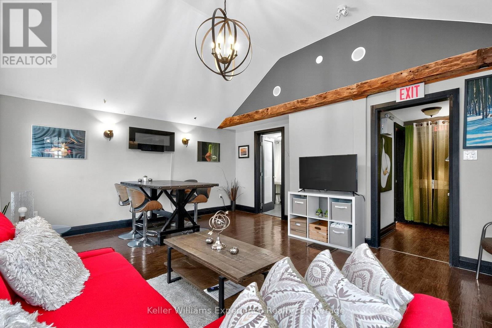 49 Mary Street, Barrie (City Centre), ON