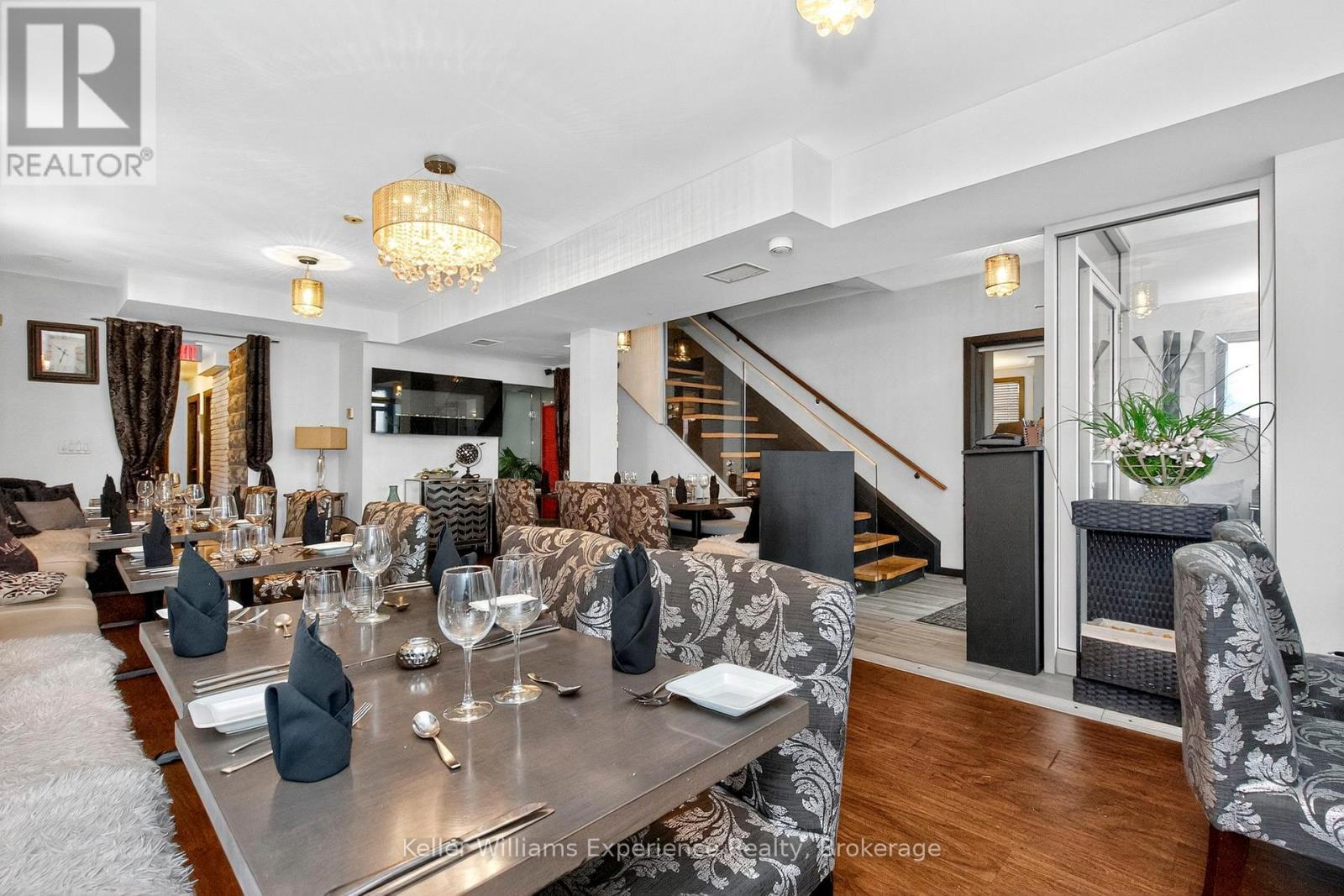 49 Mary Street, Barrie (City Centre), ON