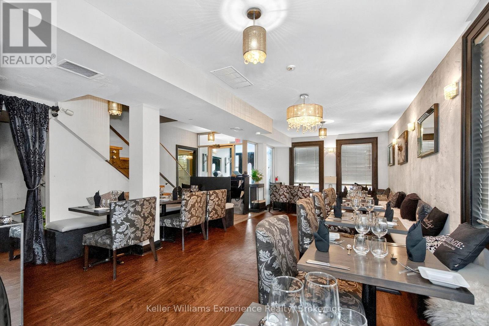 49 Mary Street, Barrie (City Centre), ON