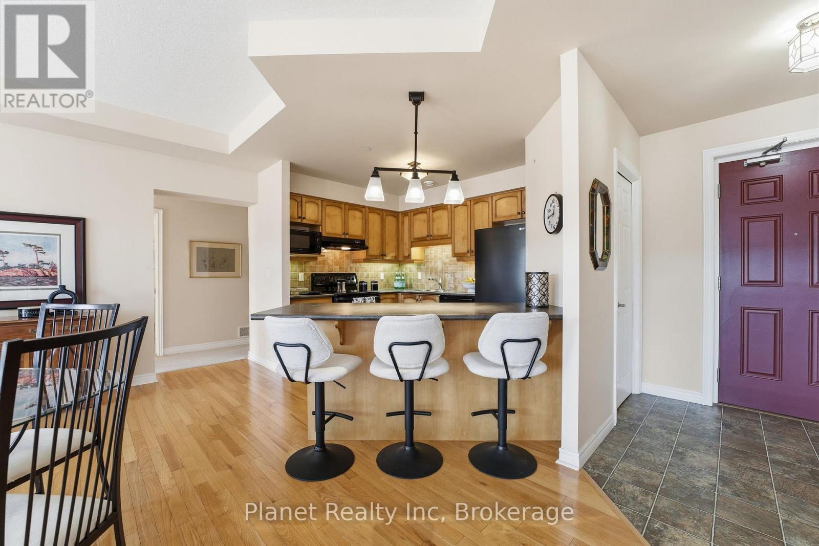 301 - 65 Bayberry Drive, Guelph (Village By The Arboretum), ON