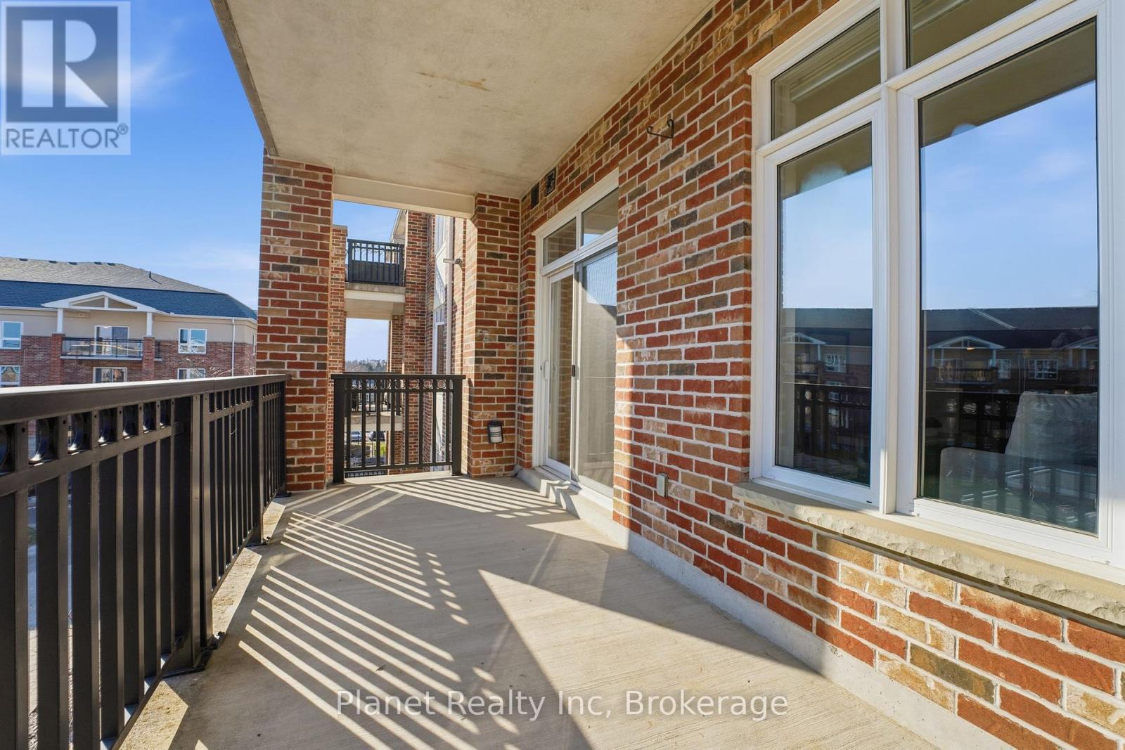 301 - 65 Bayberry Drive, Guelph (Village By The Arboretum), ON