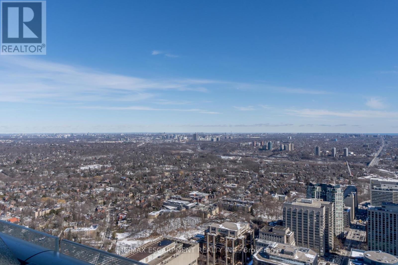 5503 - 1 Bloor Street E, Toronto, ON - Outdoor With View