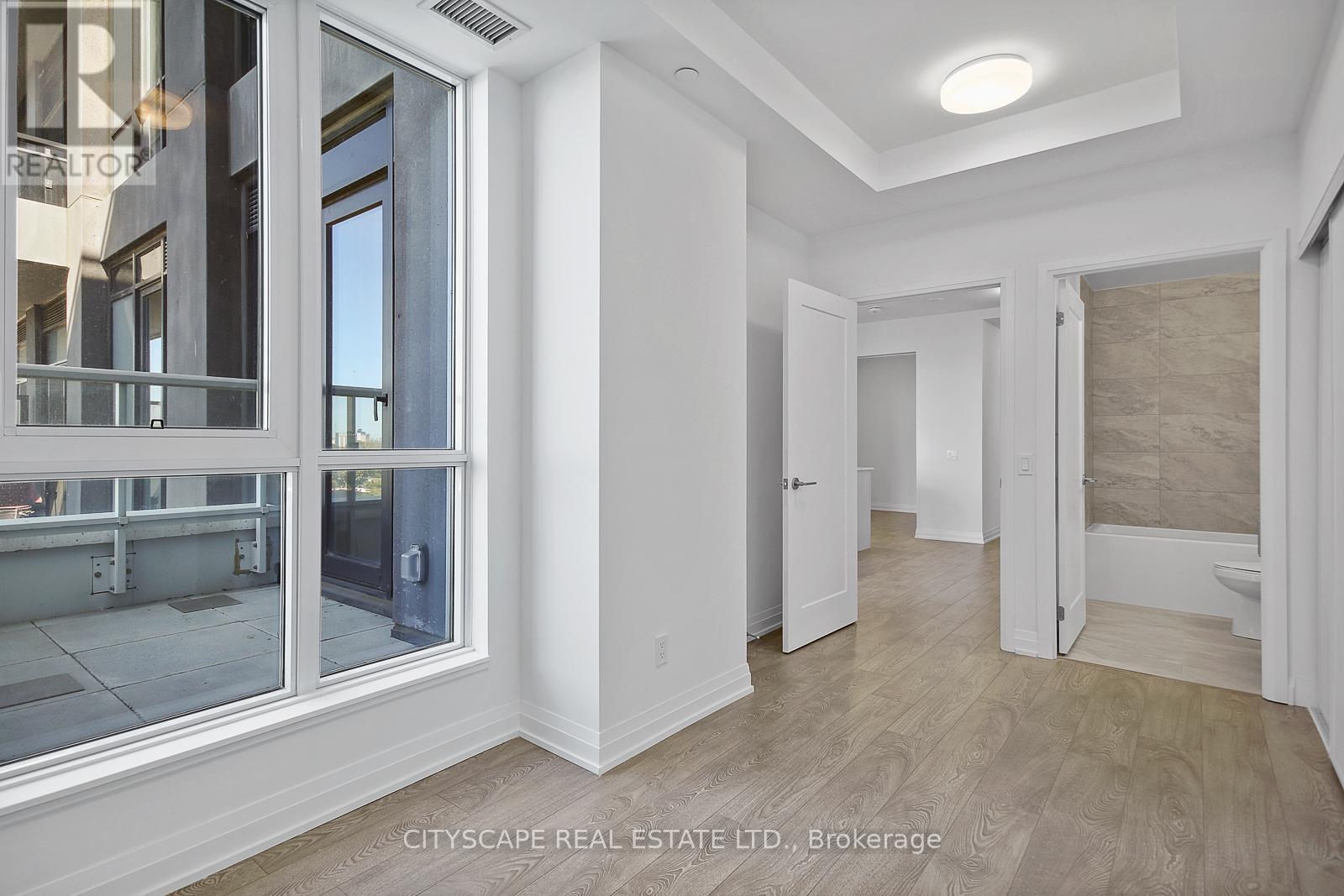 617 - 286 Main Street, Toronto, ON - Indoor Photo Showing Other Room