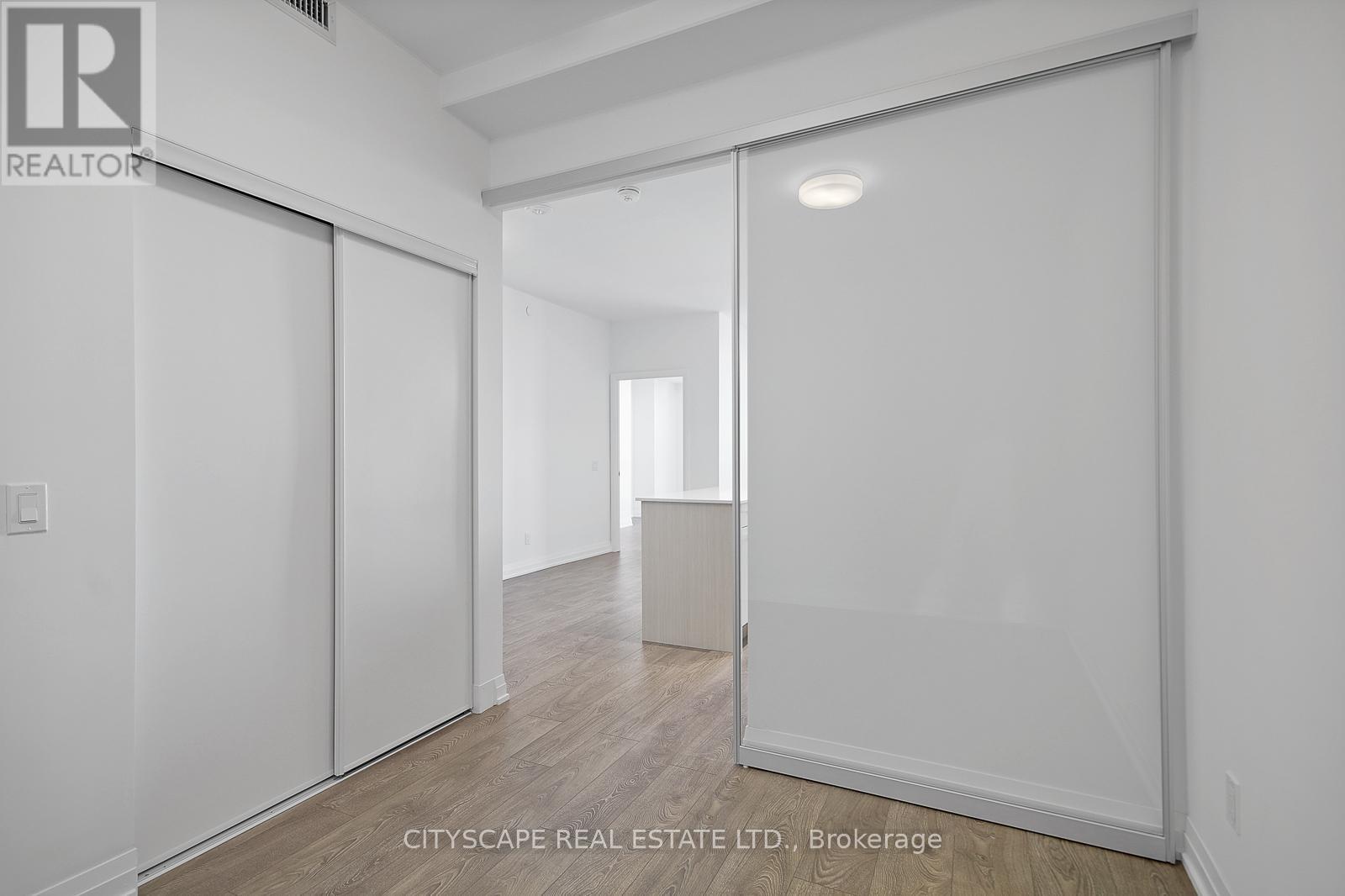 617 - 286 Main Street, Toronto, ON - Indoor Photo Showing Other Room