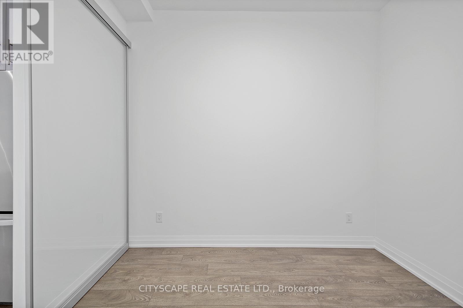 617 - 286 Main Street, Toronto, ON - Indoor Photo Showing Other Room