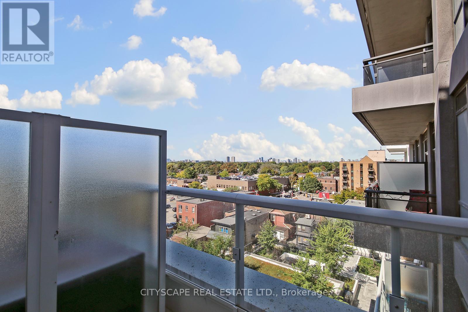 617 - 286 Main Street, Toronto, ON - Outdoor