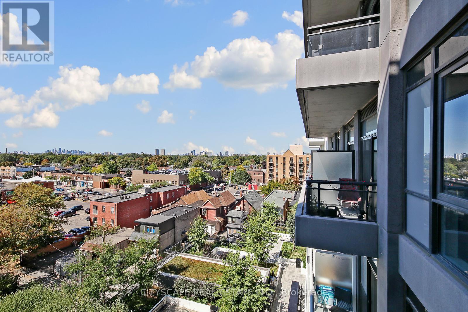 617 - 286 Main Street, Toronto, ON - Outdoor