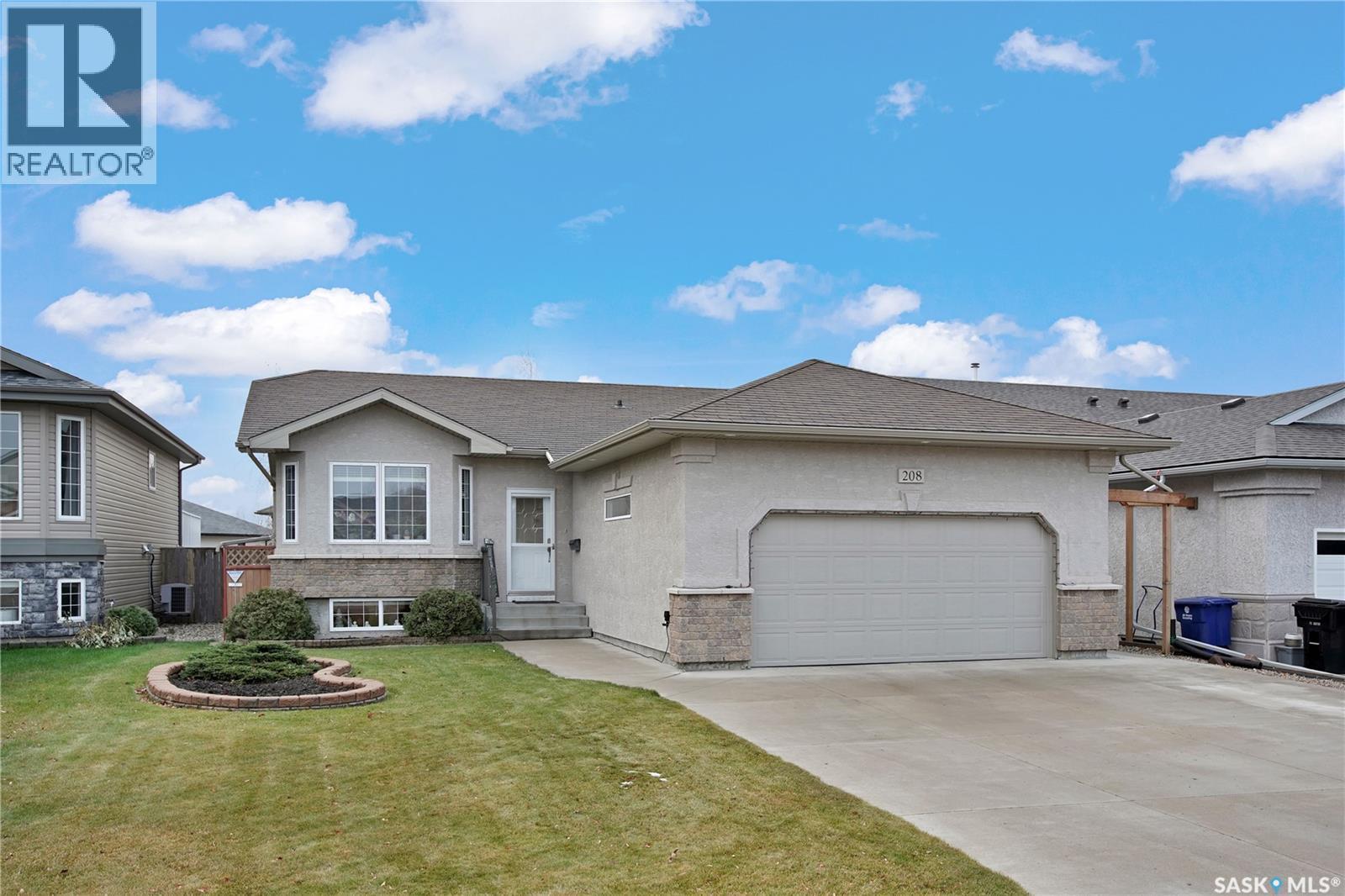 208 Maccormack Road, Martensville, SK - Outdoor