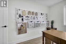 Office / 3rd bedroom -