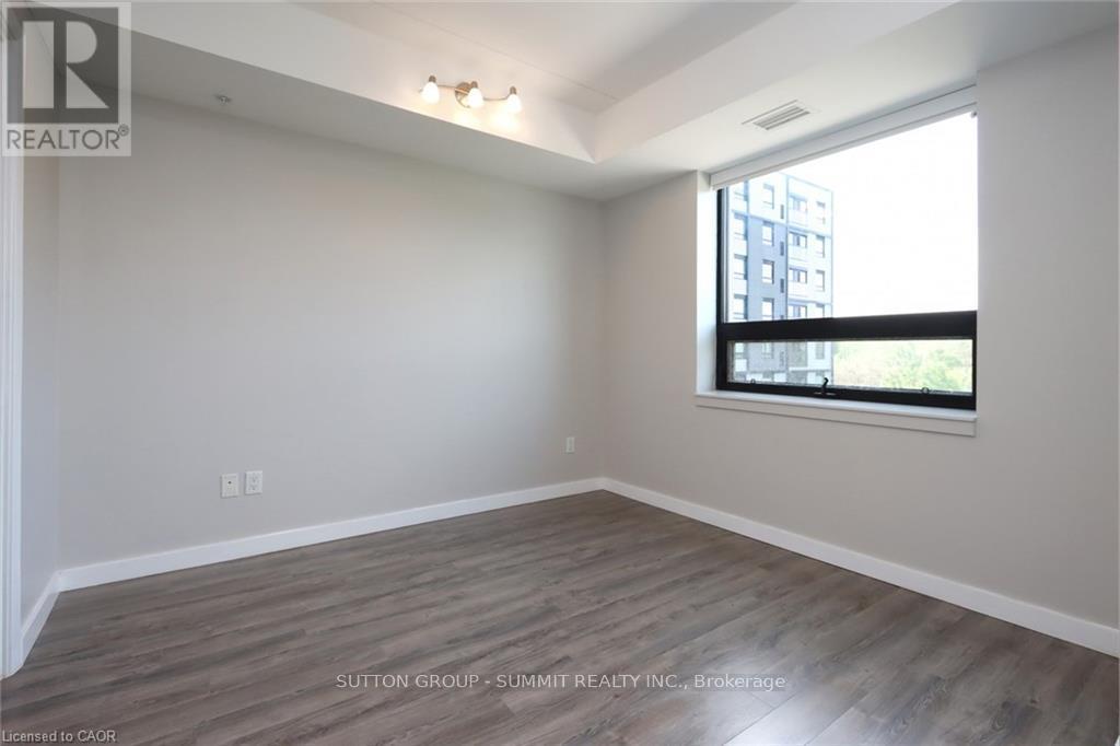 216 - 1291 Gordon Street, Guelph, ON - Indoor Photo Showing Other Room