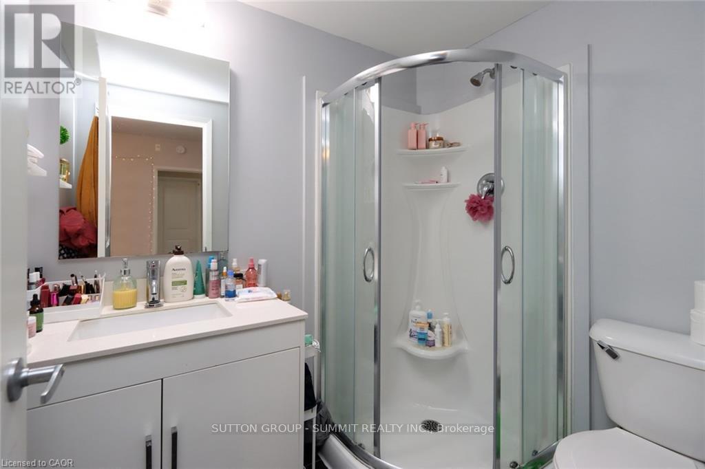 216 - 1291 Gordon Street, Guelph, ON - Indoor Photo Showing Bathroom