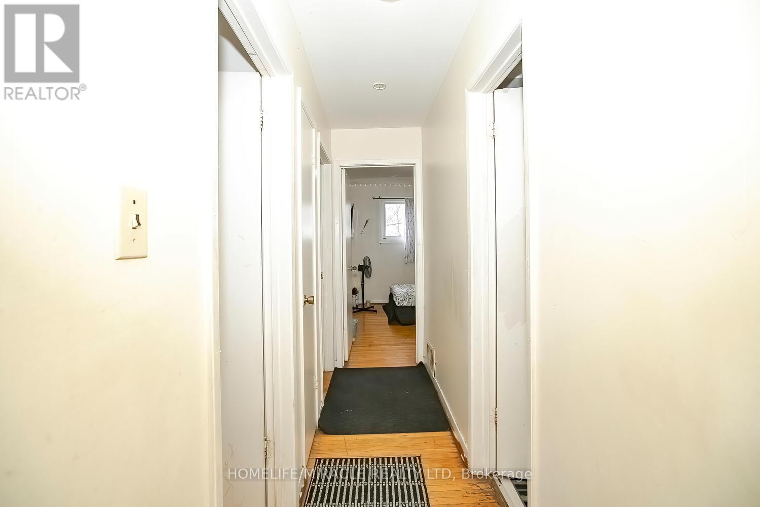 3436 Clara Drive, Mississauga, ON - Indoor Photo Showing Other Room