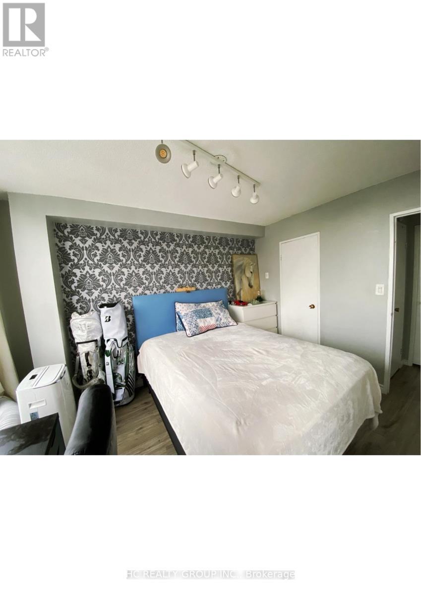 1903 - 150 Charlton Avenue E, Hamilton, ON - Indoor Photo Showing Bedroom