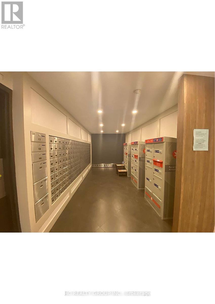 1903 - 150 Charlton Avenue E, Hamilton, ON - Indoor