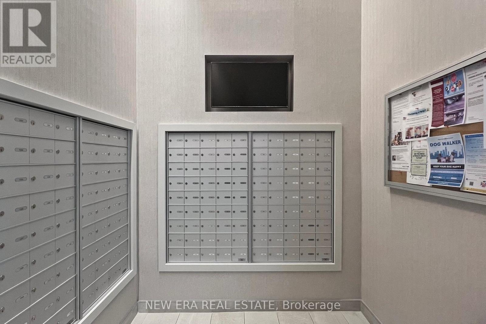 413 - 30 Samuel Wood Way, Toronto, ON - Indoor Photo Showing Other Room