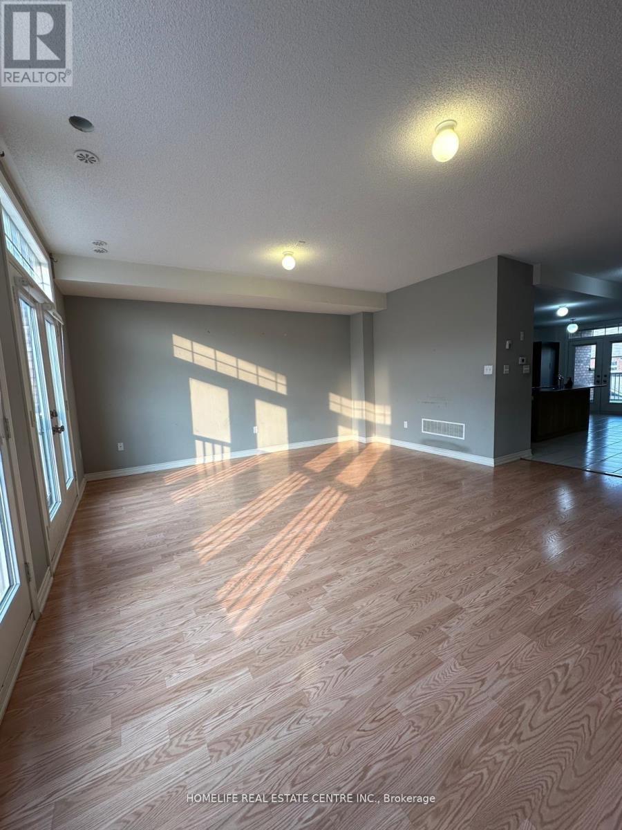 139 Inspire Boulevard, Brampton, ON - Indoor Photo Showing Other Room