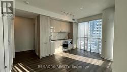 1102 - 225 COMMERCE STREET Vaughan, ON L4K 0R1