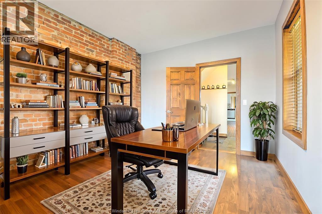 715 Walker Road, Windsor, ON - Indoor Photo Showing Office