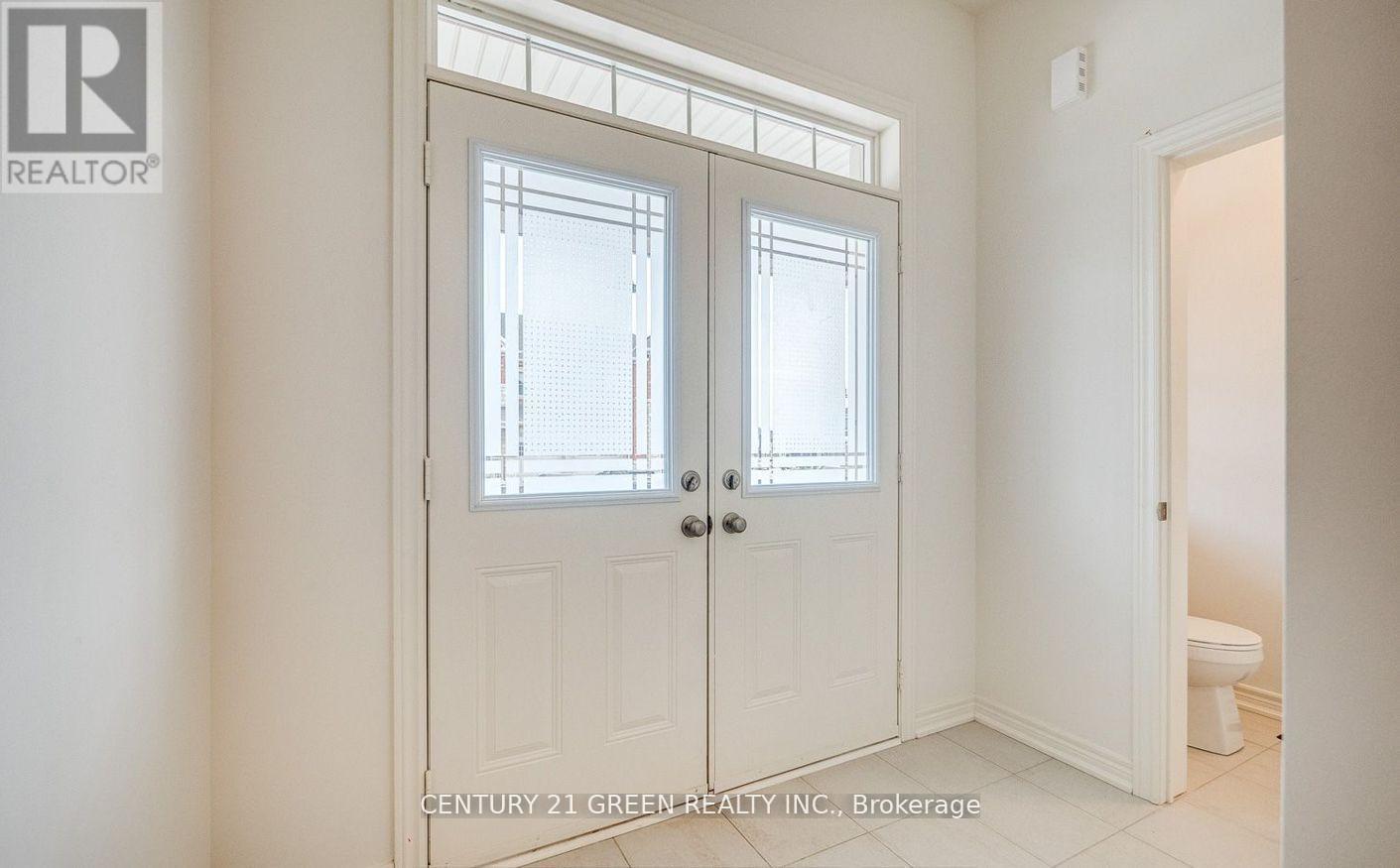 59 Hager Crk Terrace, Hamilton, ON - Indoor Photo Showing Other Room