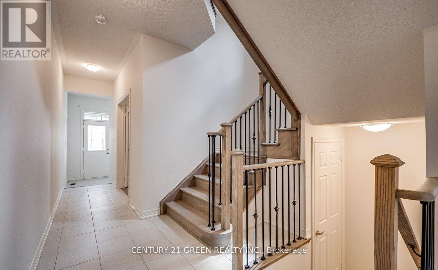 59 Hager Crk Terrace, Hamilton, ON - Indoor Photo Showing Other Room