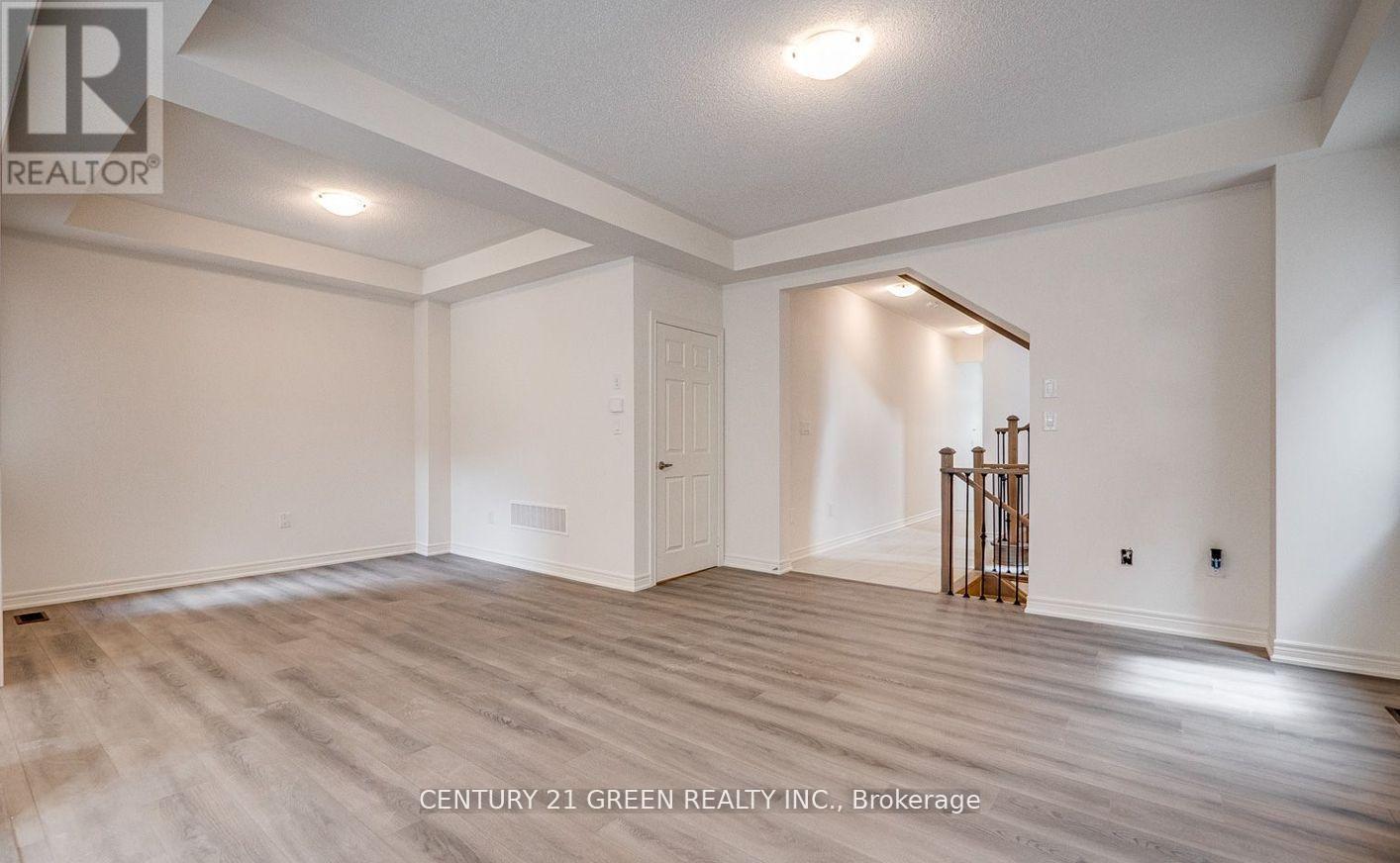 59 Hager Crk Terrace, Hamilton, ON - Indoor Photo Showing Other Room