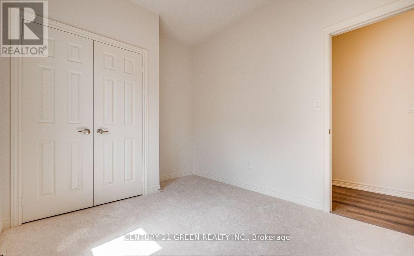 59 Hager Crk Terrace, Hamilton, ON - Indoor Photo Showing Other Room