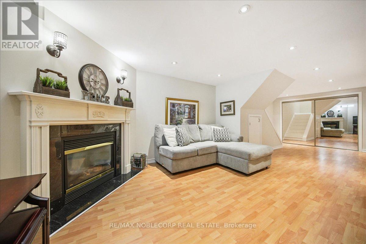 31 Mountfield Crescent, Vaughan, ON - Indoor Photo Showing Living Room With Fireplace