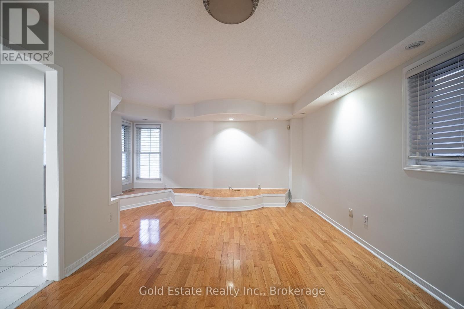 3850 Cedar Hedge Rise, Mississauga, ON - Indoor Photo Showing Other Room