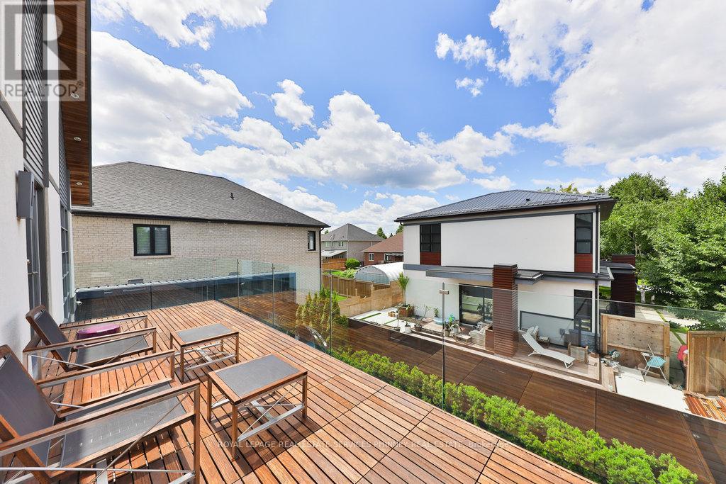 622 Kozel Court, Mississauga, ON - Outdoor With Exterior