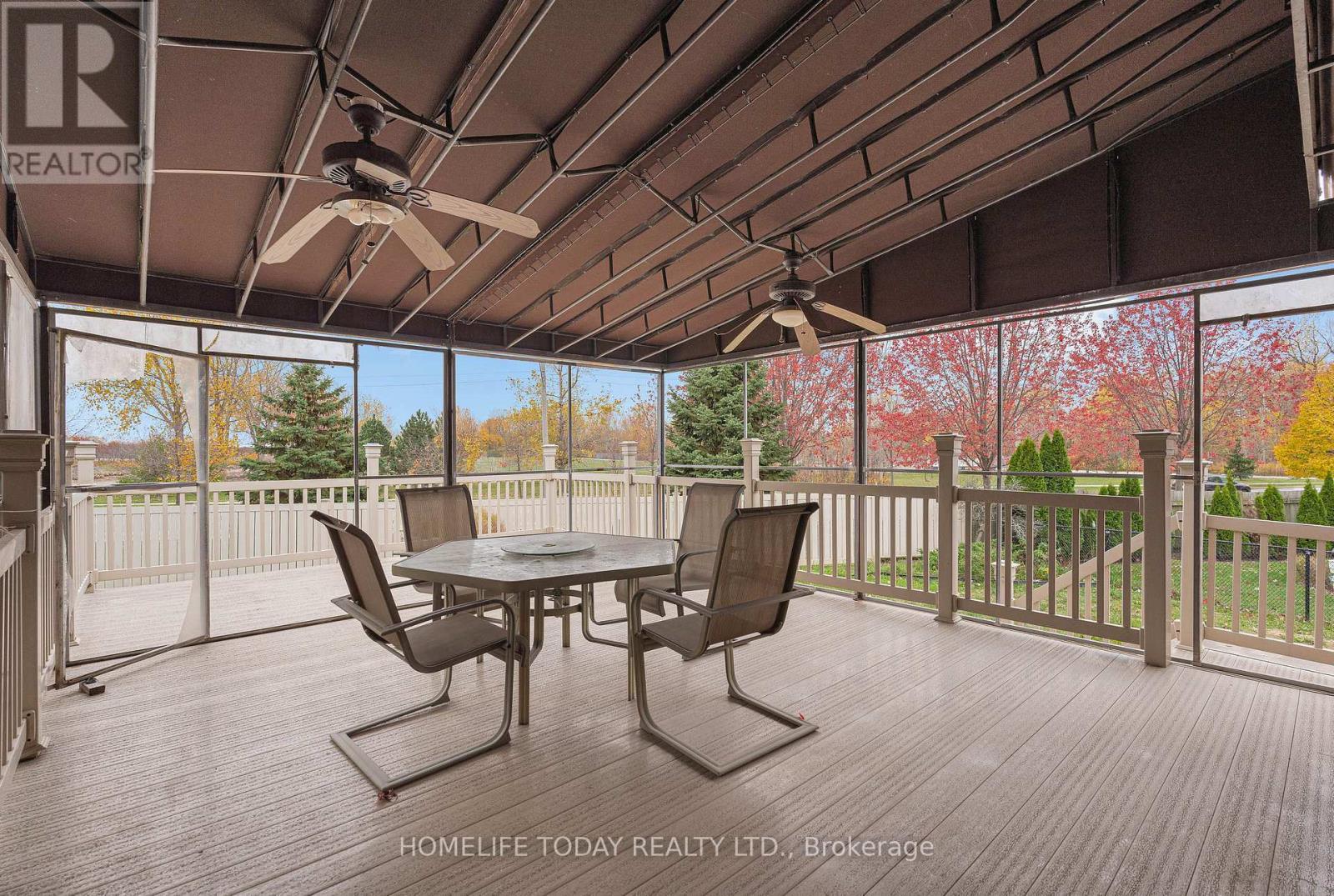 9617 Manitou Crescent, Windsor, ON - Outdoor With Deck Patio Veranda With Exterior