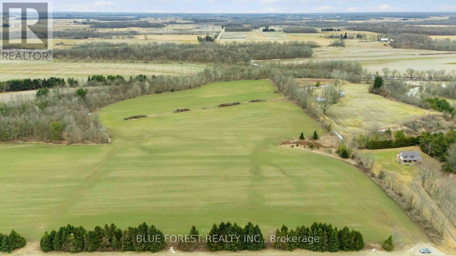 21189 Dundonald Road, Southwest Middlesex, ON