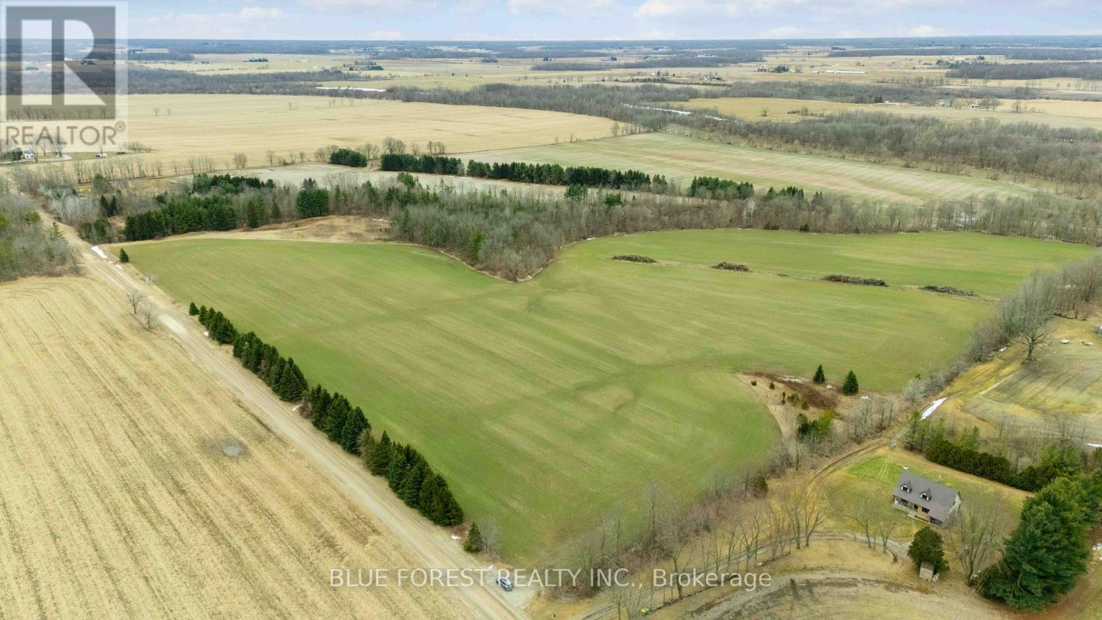 21189 Dundonald Road, Southwest Middlesex, ON