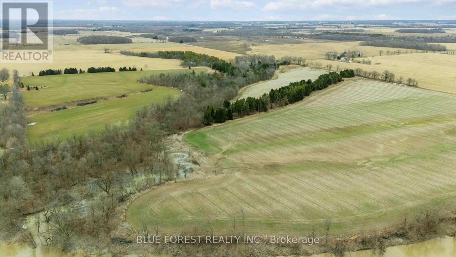 21189 Dundonald Road, Southwest Middlesex, ON