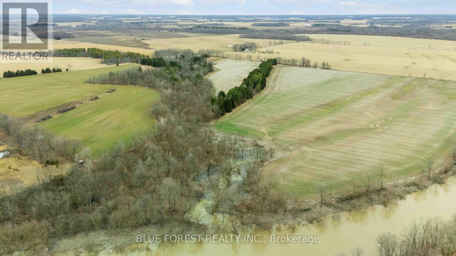 21189 Dundonald Road, Southwest Middlesex, ON