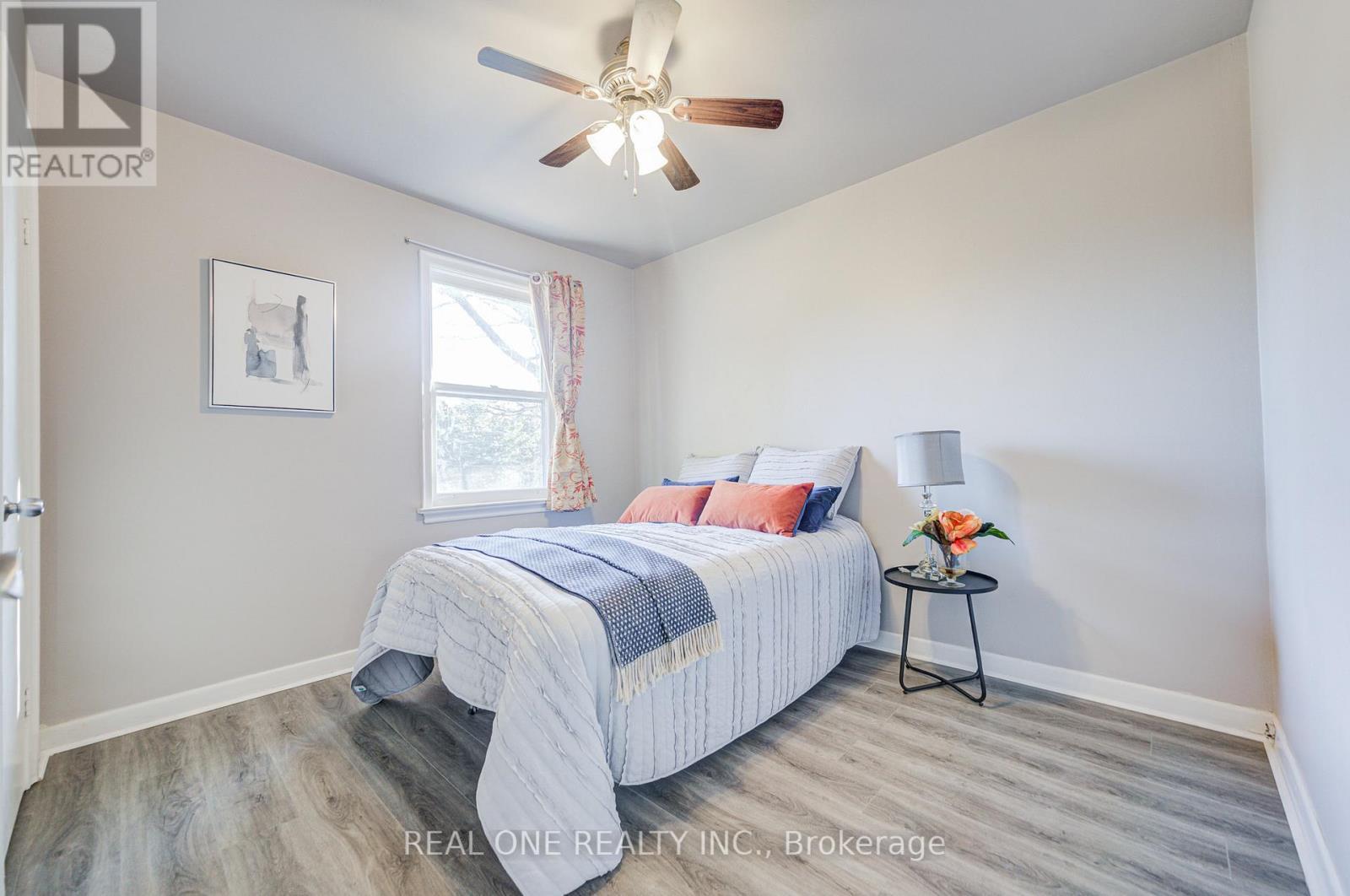 73 Farmbrook Road, Toronto, ON - Indoor Photo Showing Bedroom