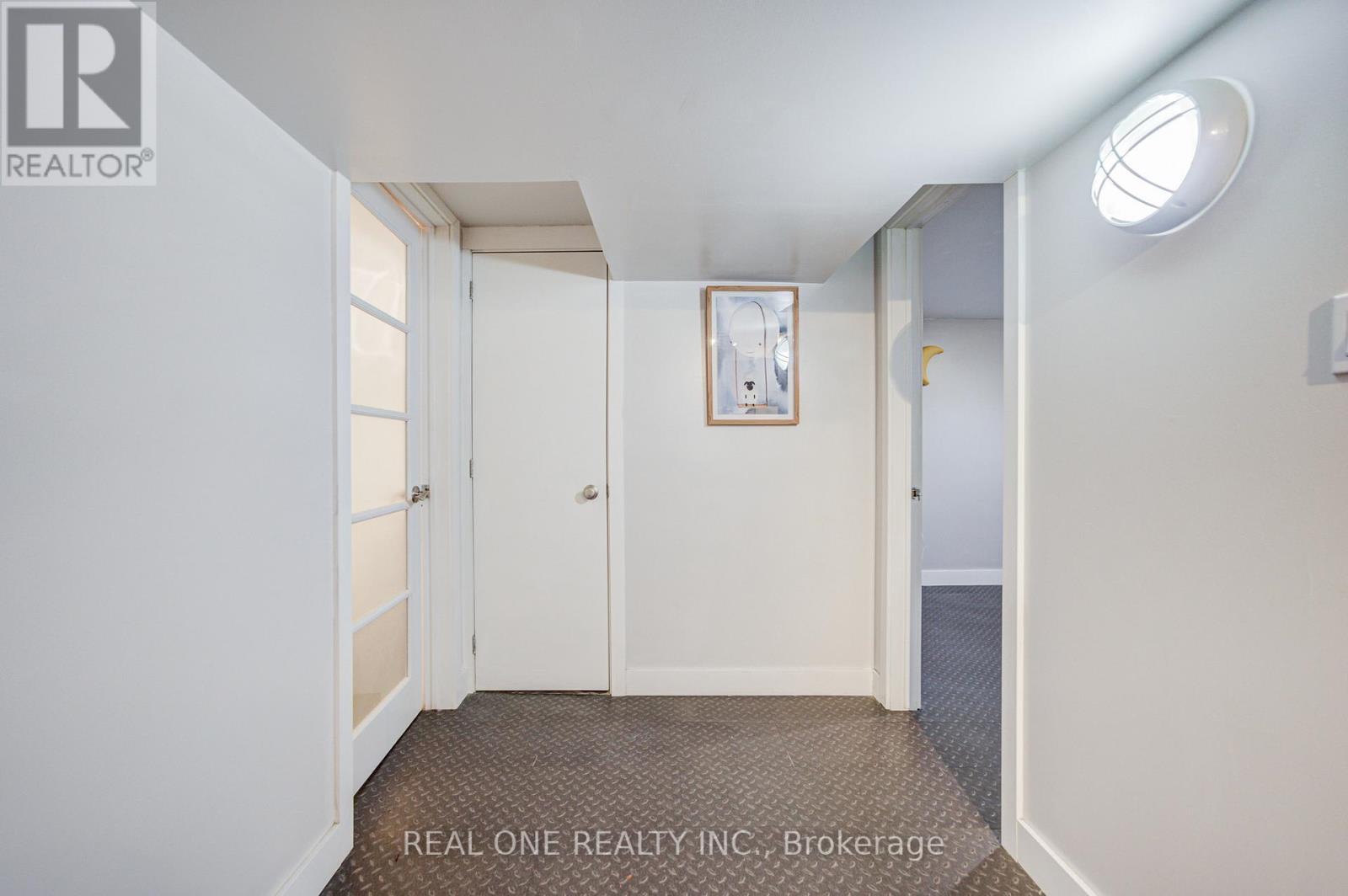 73 Farmbrook Road, Toronto, ON - Indoor Photo Showing Other Room