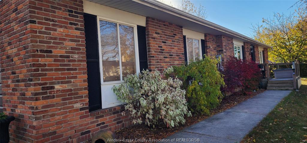 10035 Aspen Lane, Windsor, ON