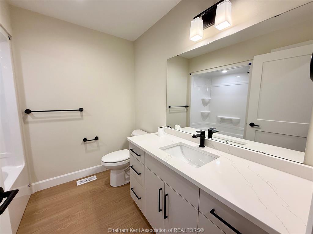 216 Ironwood Trail, Chatham, ON