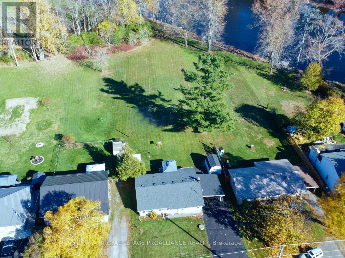 40 Ashley Street, Belleville (Thurlow Ward), ON - Outdoor With View