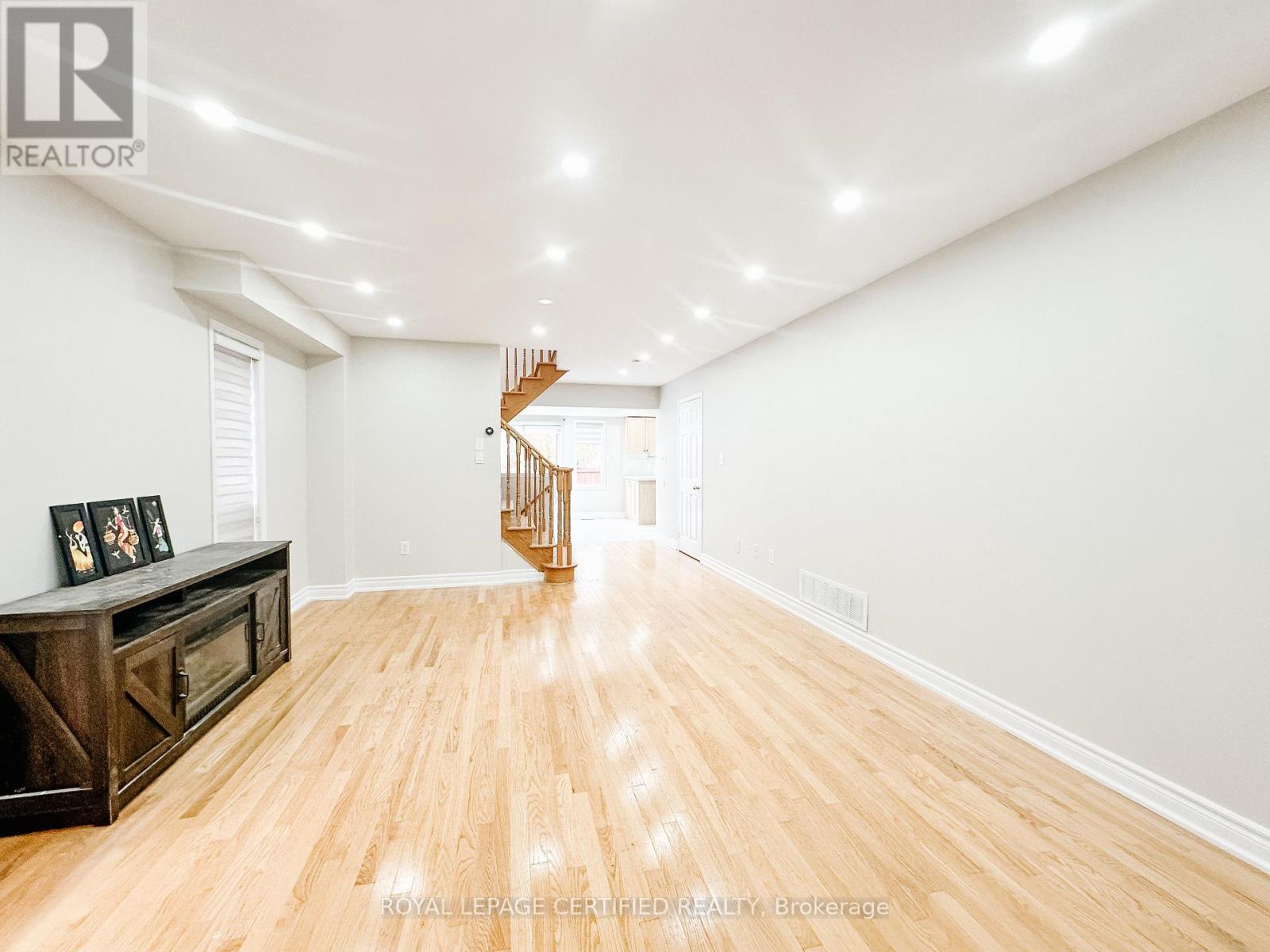 30 Lucerne Drive, Vaughan, ON - Indoor