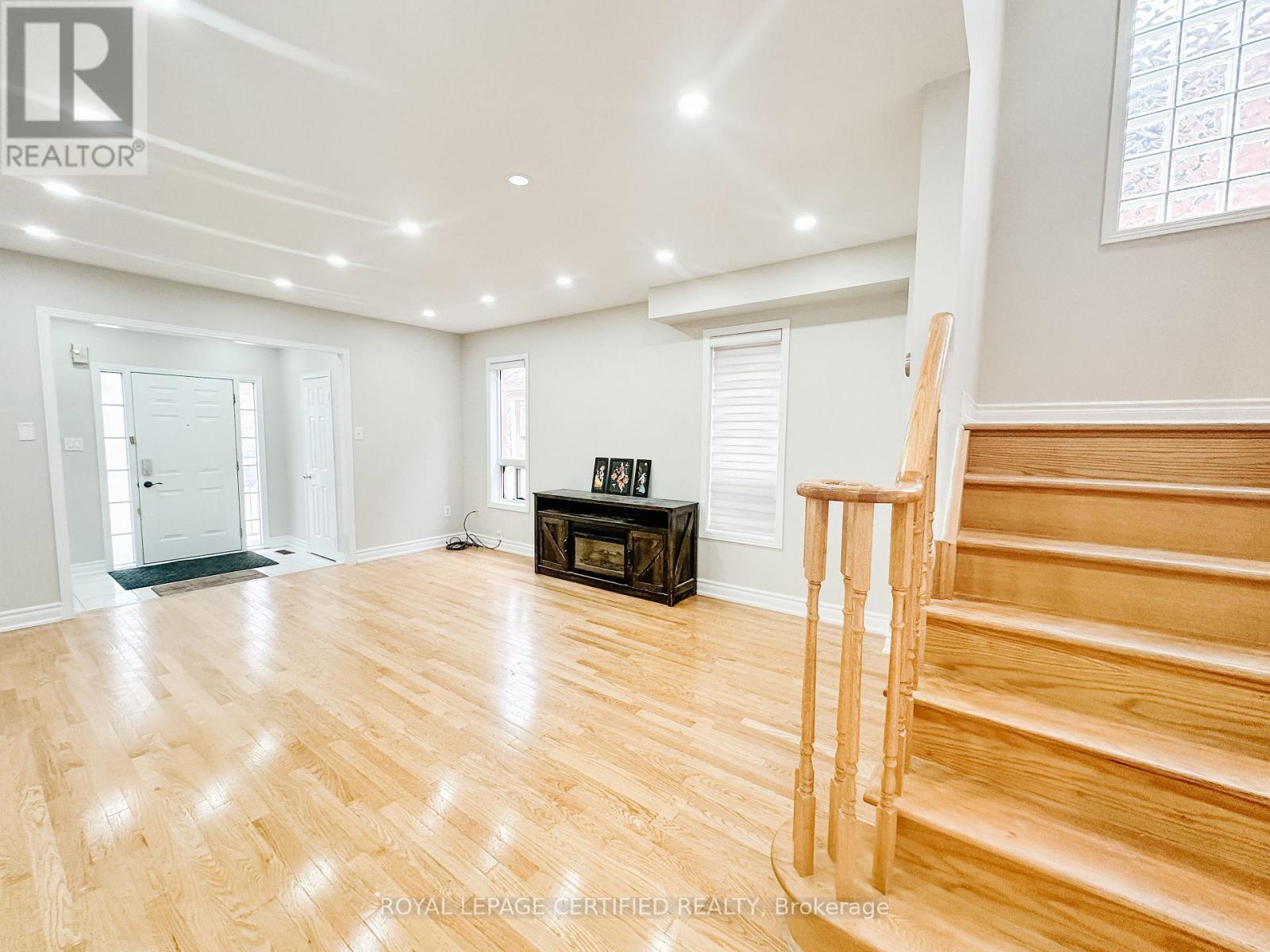 30 Lucerne Drive, Vaughan, ON - Indoor