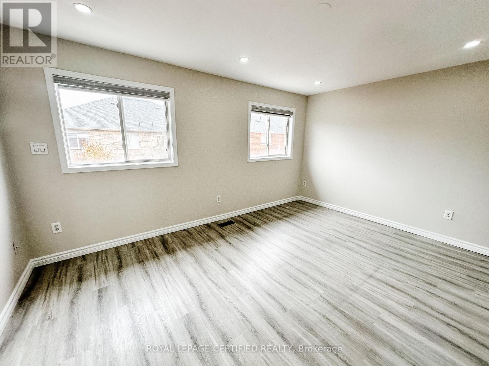 30 Lucerne Drive, Vaughan, ON - Indoor Photo Showing Other Room