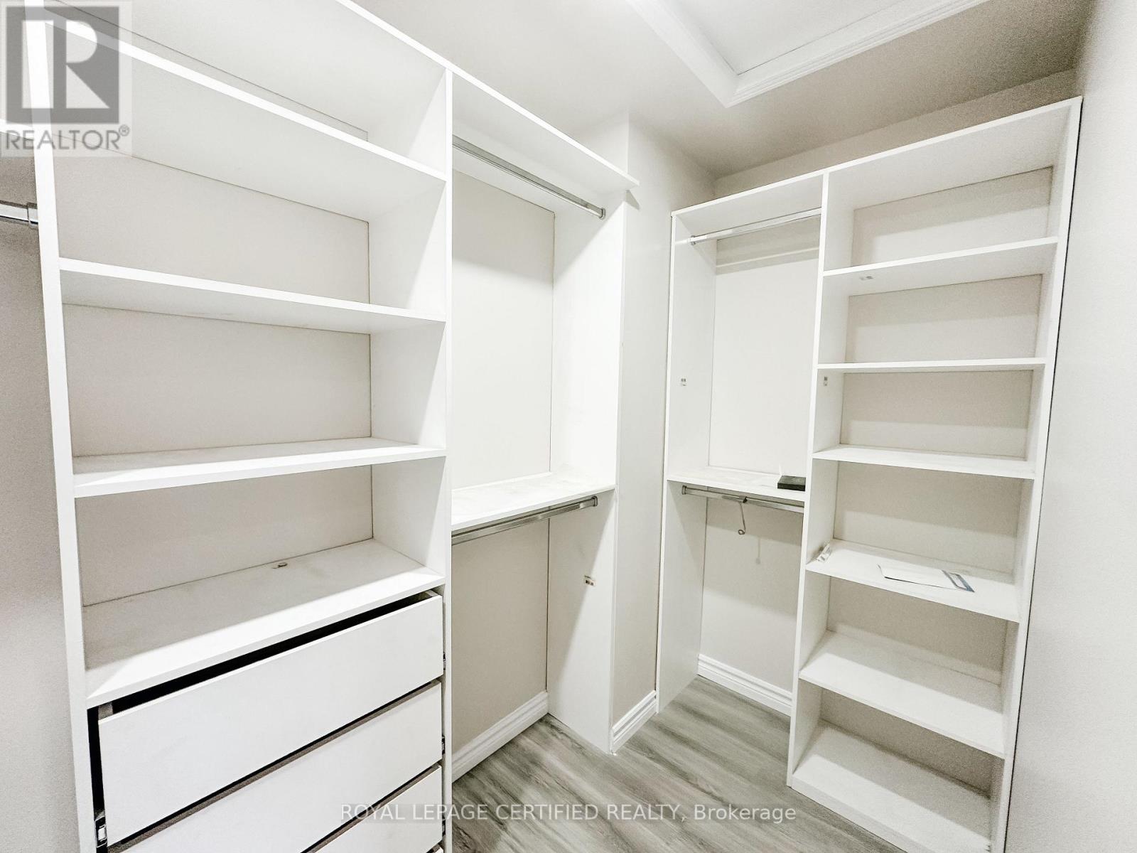 30 Lucerne Drive, Vaughan, ON - Indoor With Storage