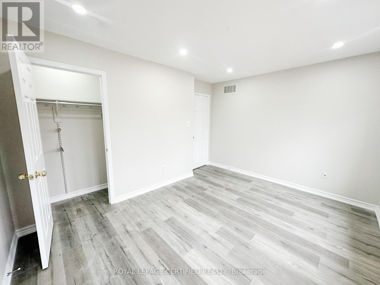 30 Lucerne Drive, Vaughan, ON - Indoor