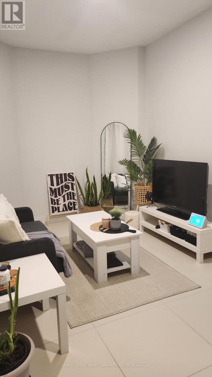 B1 - 352 Main Street N Street, Markham, ON - Indoor