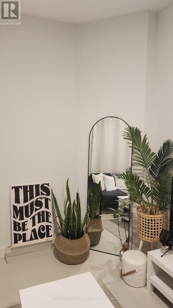 B1 - 352 Main Street N Street, Markham, ON - Indoor