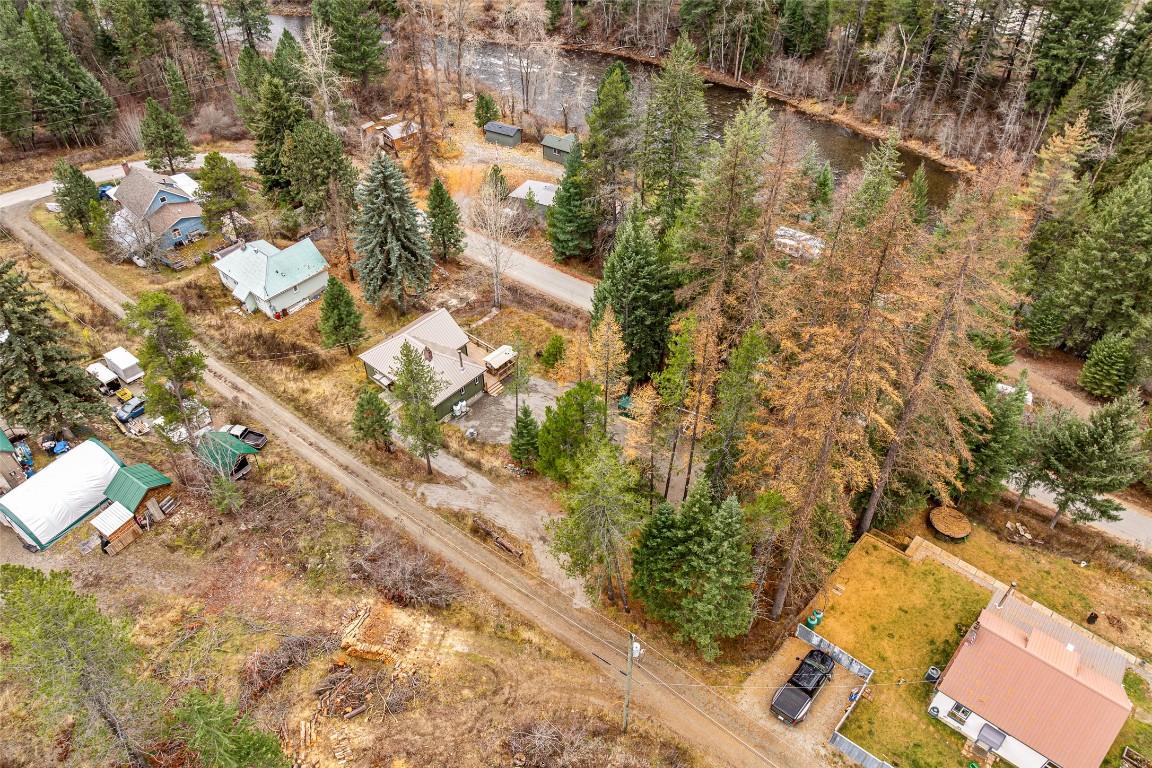 6927 Customs Road, Kingsgate, BC - Outdoor With View