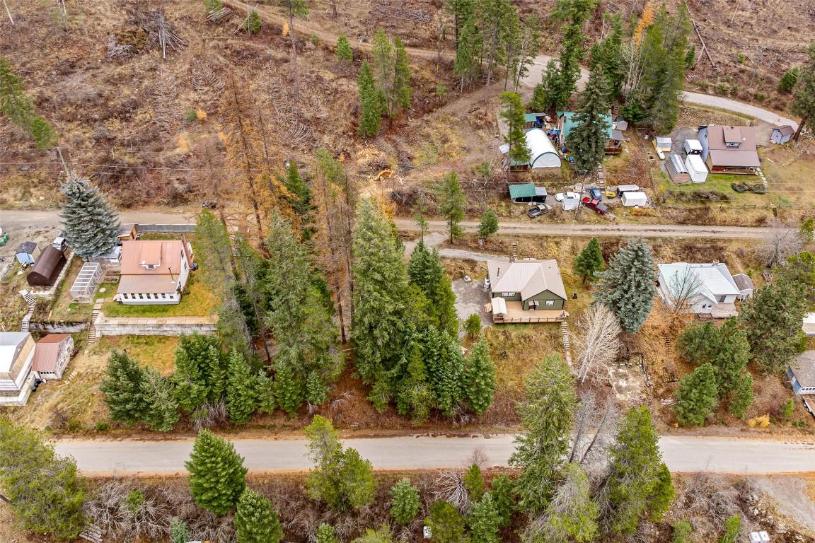 6927 Customs Road, Kingsgate, BC - Outdoor With View