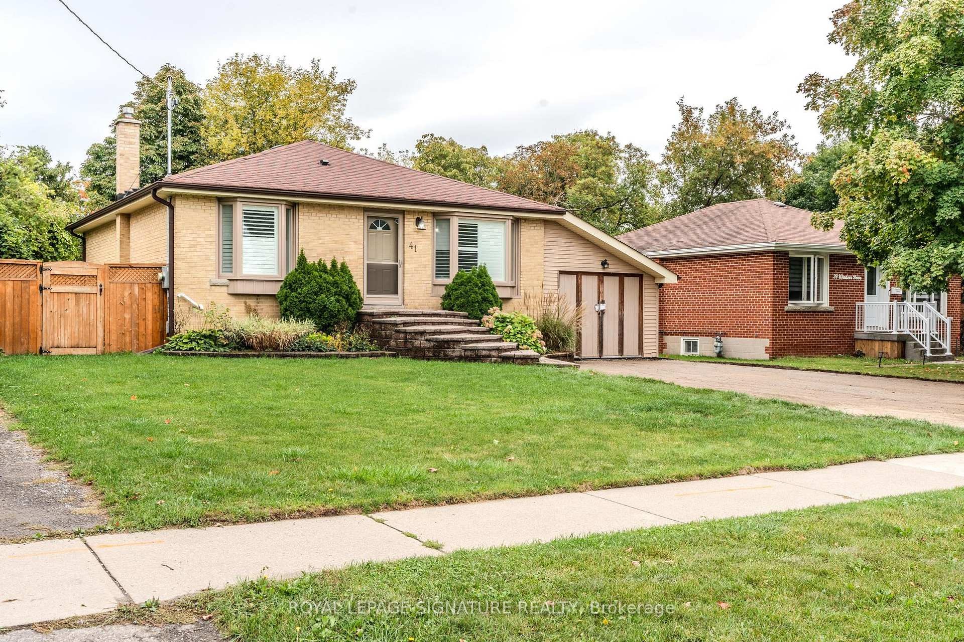 Main-41 Windsor Drive, Ajax, ON - Outdoor