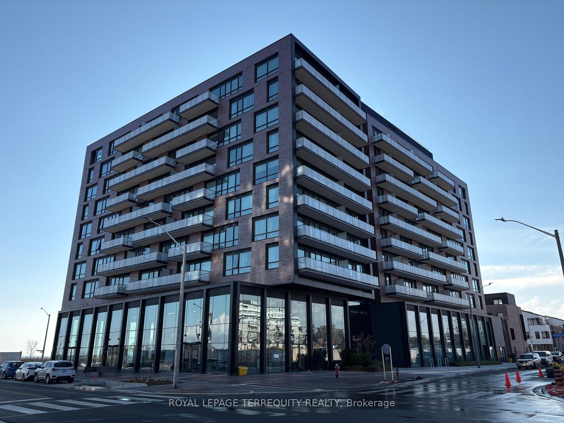 313-251 Masonry Way, Mississauga, ON - Outdoor With Balcony With Facade